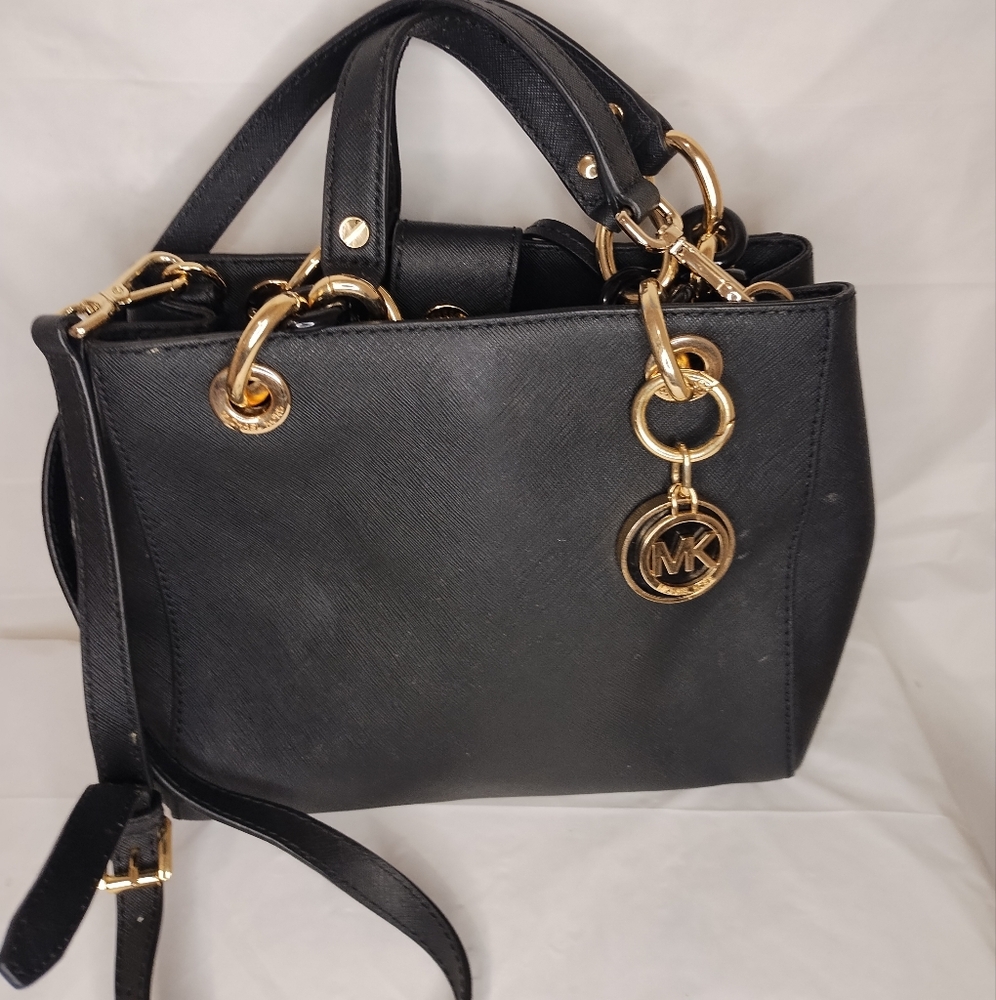 MICHAEL KORS BLACK LUXURY LEATHER CYNTHIA TOTE